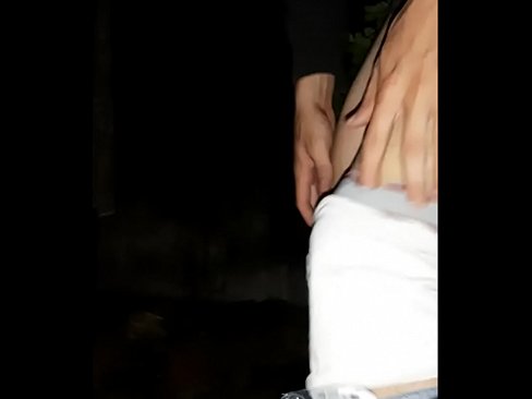 ❤️ Neidiodd fy nghymydog ar fy wal cwarantîn ❤️ porno Rwsiaidd wrthon ni ❌️